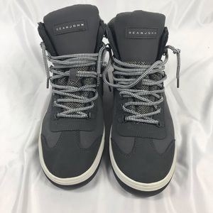 NWOT- Sean John high top sneaker/boot size 11